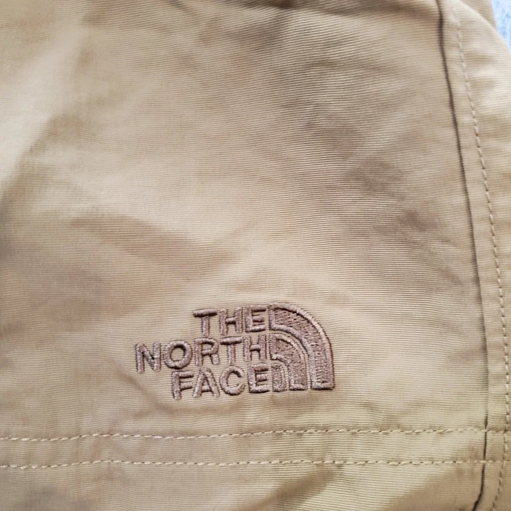 The North Face Men Swimwear M Yellow Trunks Outdoor Beach Logo READ